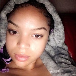 Meet your Posher, Jasentah